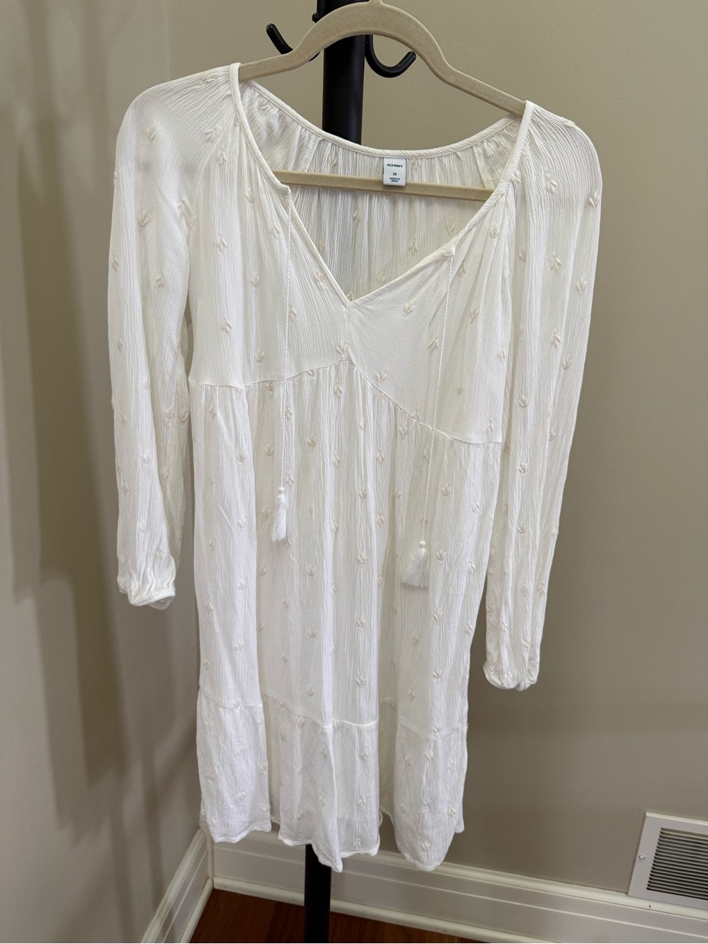 Old Navy White Long Sleeve Peasant Dress